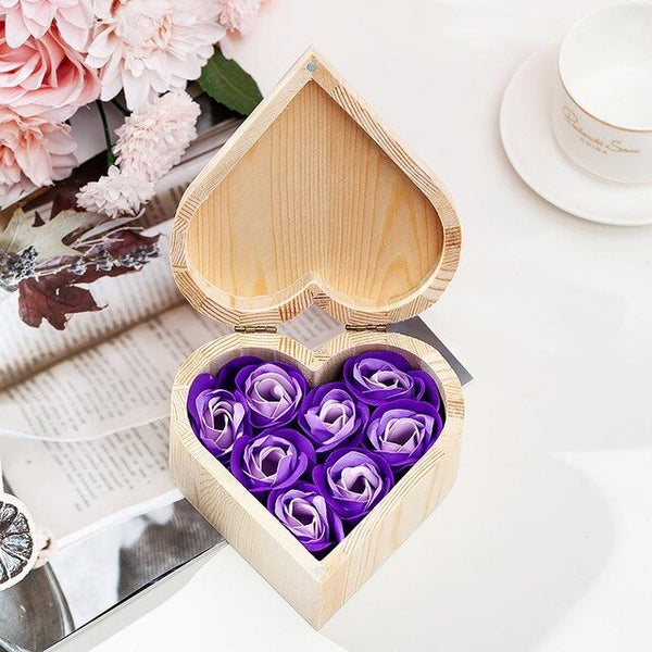 2020 Mother's Day Gift Valentine's Day Creative Heart-shaped Wooden Box Rose Soap Flower Bear Gift Bags